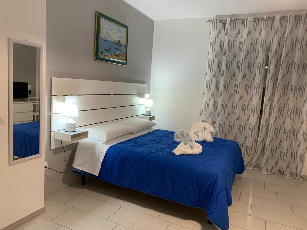 Alfieri Bed&Beach - Free Parking & Wifi 普拉亚·阿马勒 外观 照片
